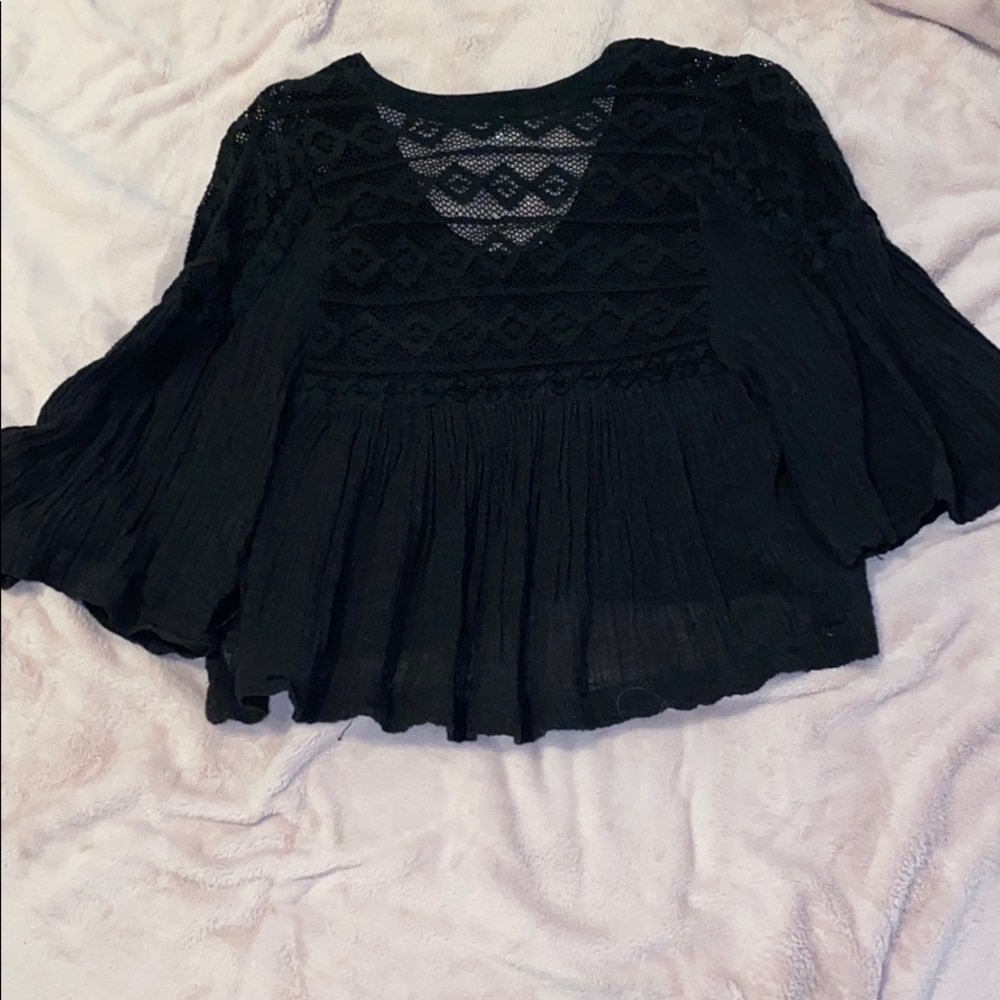 Black Flowy Top - Picture 2 of 3
